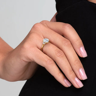 2.00CT Round Cut Diamond Cluster Proposal Ring