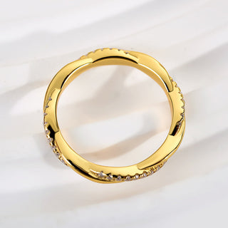 Round Moissanite Diamond Infinity Wedding Band