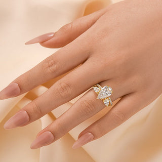 4.0CT Pear Moissanite Diamond Bridal Engagement Ring Set