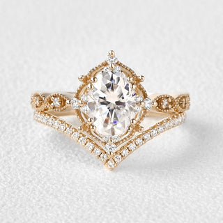 1.50 CT Oval Moonstone June Birthstone Vintage Bridal Ring Set in 925 Sterling Silver