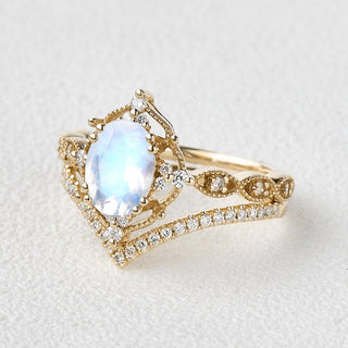 1.50 CT Oval Moonstone June Birthstone Vintage Bridal Ring Set in 925 Sterling Silver
