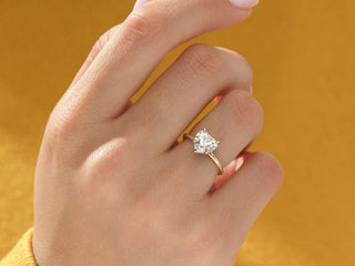 1.5CT Heart Shape Moissanite Diamond Solitaire Engagement Ring