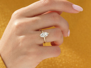 1.5CT Marquise Moissanite Diamond Solitaire Engagement Ring