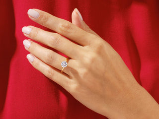 1.5CT Round Moissanite Diamond Solitaire Engagement Ring