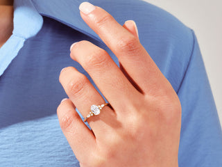 1.0CT Oval  Moissanite Diamond Cluster Engagement Ring