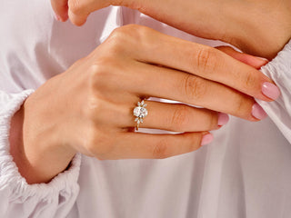 1.50CT Oval  Moissanite Diamond Antique Engagement Ring