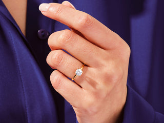 1.0CT Cushion Moissanite Diamond Solitaire Engagement Ring
