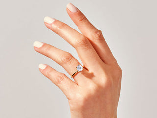 2.0CT Cushion  Moissanite Diamond  Solitaire Engagement Ring