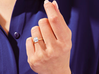 2.0CT Radiant Moissanite Diamond  Solitaire Engagement Ring