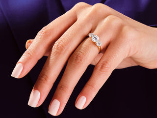 1.0CT Round Moissanite Diamond Three Stone Engagement Ring
