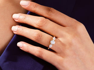 1.0CT Round Moissanite Diamond Three Stone Engagement Ring