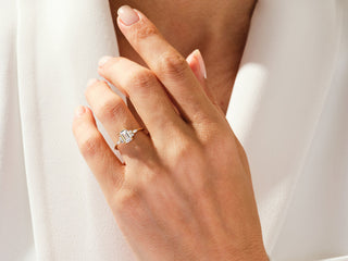 1.0CT Emerald Cut Moissanite Diamond Cluster Engagement Ring