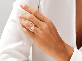 2.0CT Cushion Moissanite Diamond  Solitaire Engagement Ring