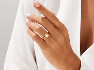 1.5CT Pear Moissanite Diamond Solitaire Engagement Ring