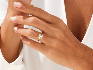 2.0CT Asscher Moissanite Diamond  Solitaire Engagement Ring
