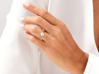 1.0CT Radiant  Moissanite Diamond Solitaire Engagement Ring