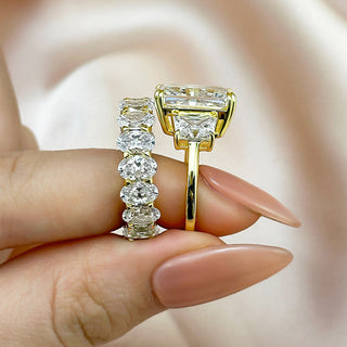 8.0CT Radiant Moissanite Diamond Three Stone Bridal Engagement Ring