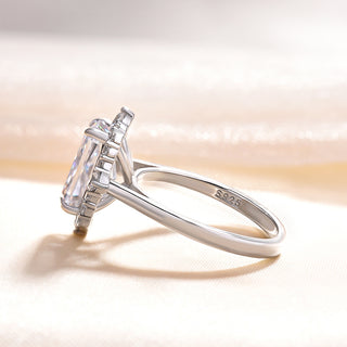 4.00CT Round  Cut Diamond Halo Cluster Engagement Ring