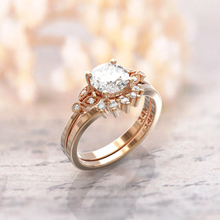 1.0TCW Round Cut Vintage Moissanite Diamond Unique Bridal Engagement Ring Set
