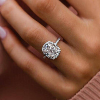 4.0CT Cushion Moissanite Diamond Halo Pave Bridal Engagement Ring Set