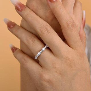Round & Oval Moissanite Diamond Full Eternity Wedding Band