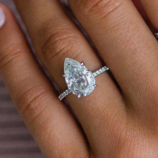3.0CT Pear Moissanite Diamond Unique Bridal Engagement Ring Set
