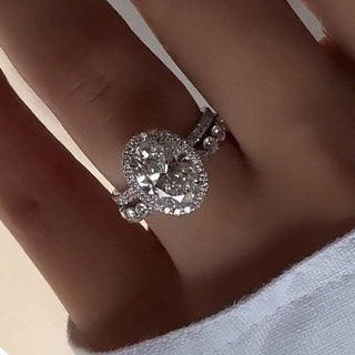 3.0CT Oval Moissanite Diamond Halo Pave Bridal Engagement Ring Set