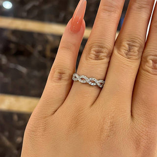 Round Moissanite Diamond Infinity Wedding Band