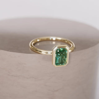 5.00CT Green Radiant Cut Diamond Bezel Solitaire Wedding Ring